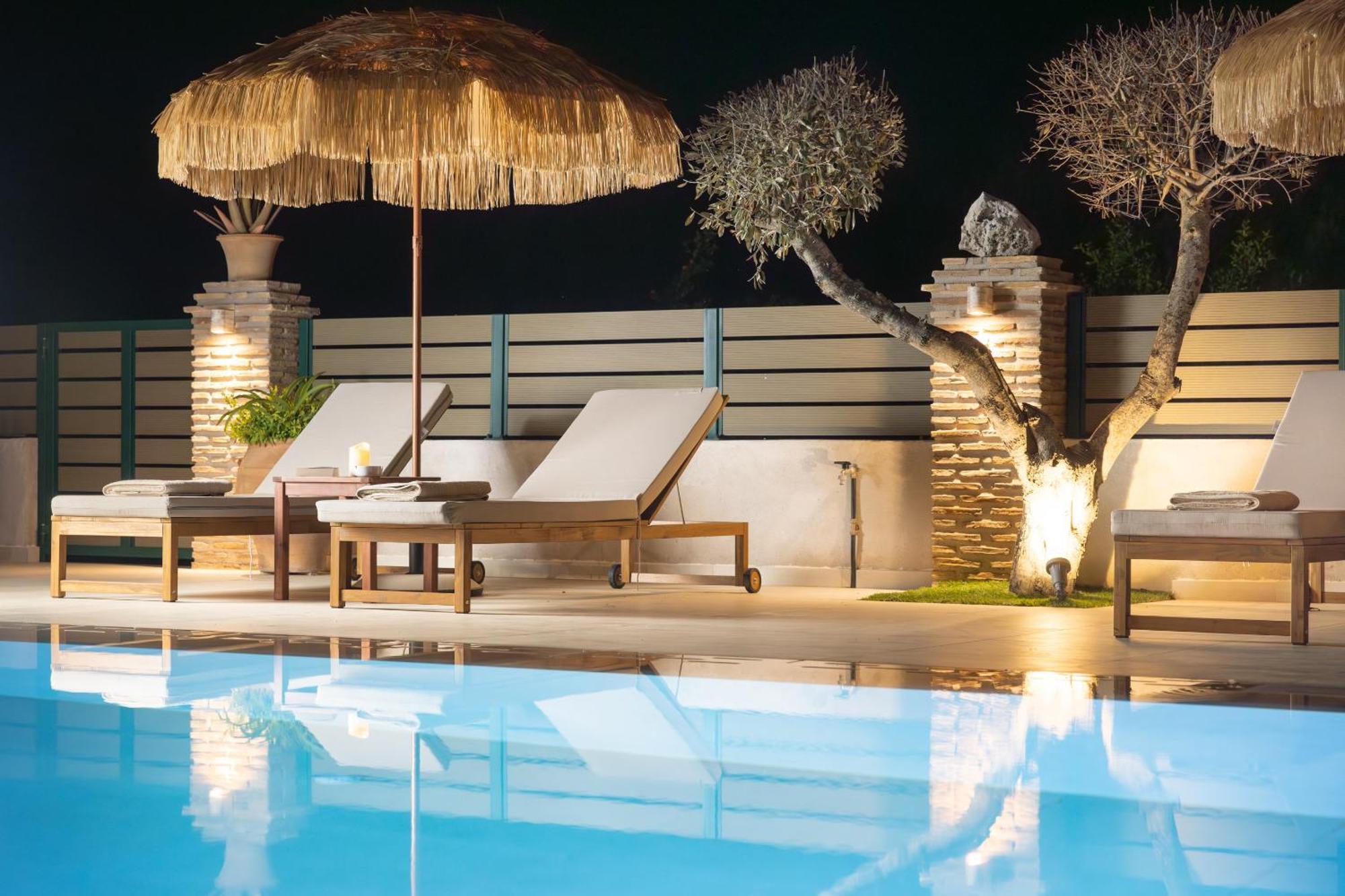 Porta Luxury Residence, By Tk Management