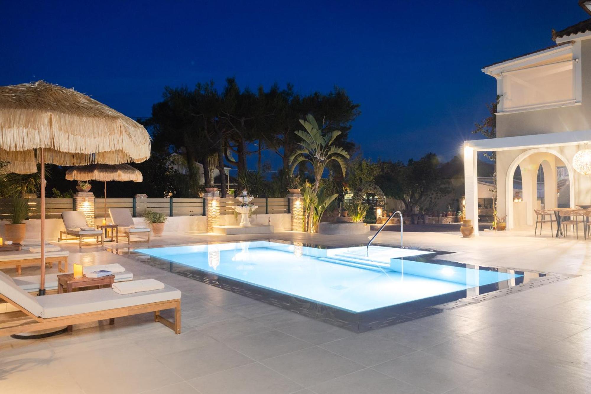 Porta Luxury Residence, By Tk Management Holiday home *
